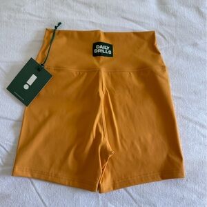 NWT DAILY DRILLS GO! Honeygold Shortie Shorts